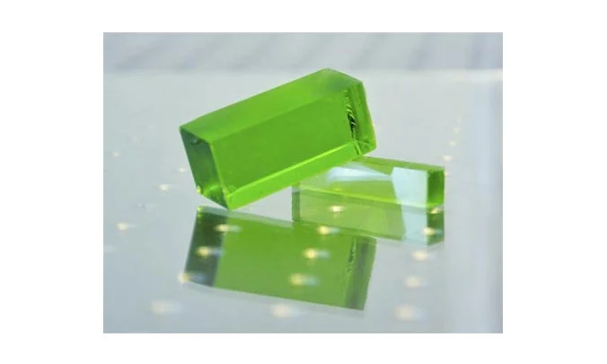 laser crystal rod manufacturer