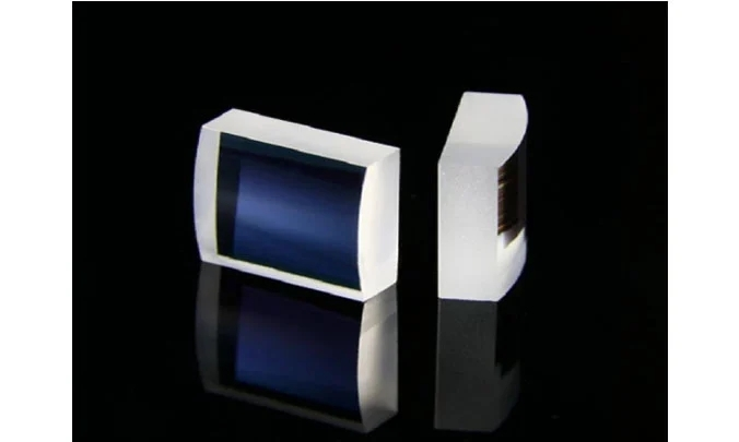 cylindrical lens